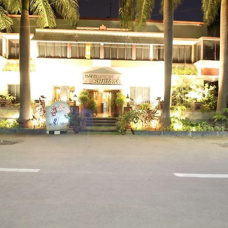 Hotel Shivam Pune Luaran gambar