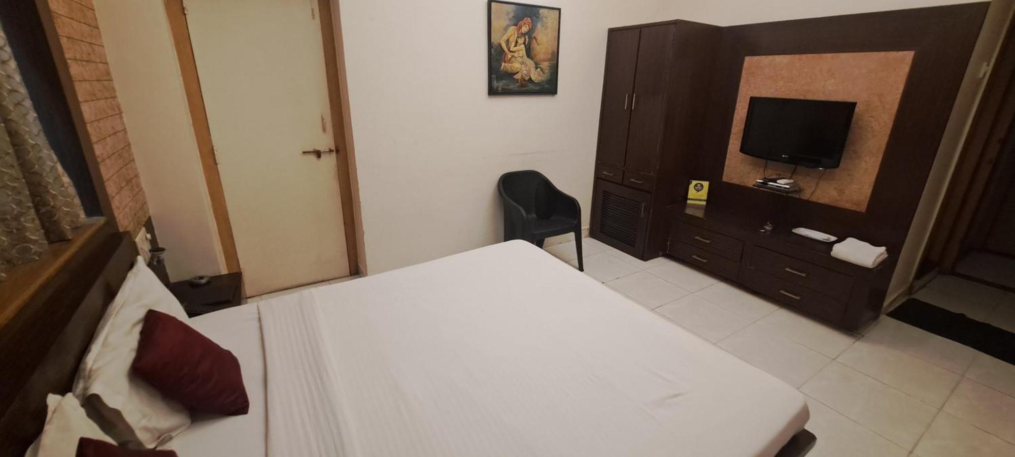 Hotel Shivam Pune Luaran gambar