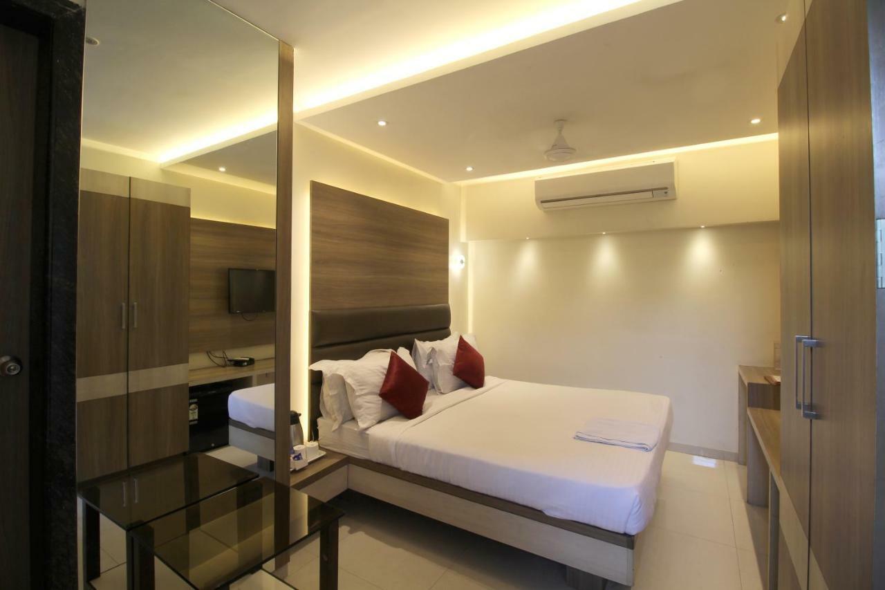 Hotel Shivam Pune Luaran gambar