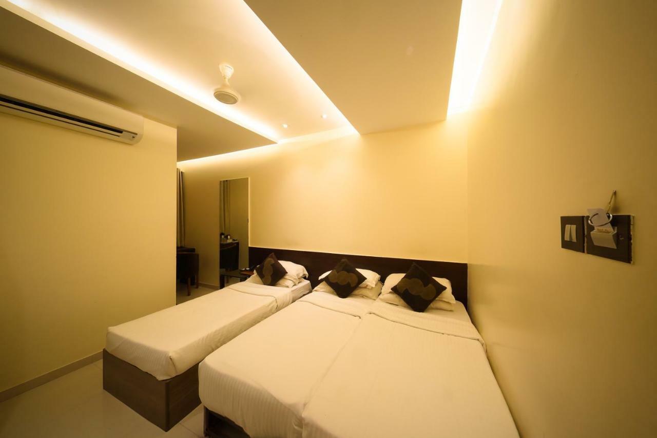 Hotel Shivam Pune Luaran gambar