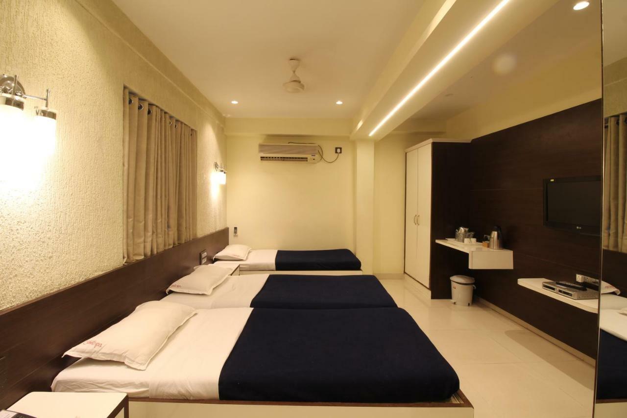 Hotel Shivam Pune Luaran gambar